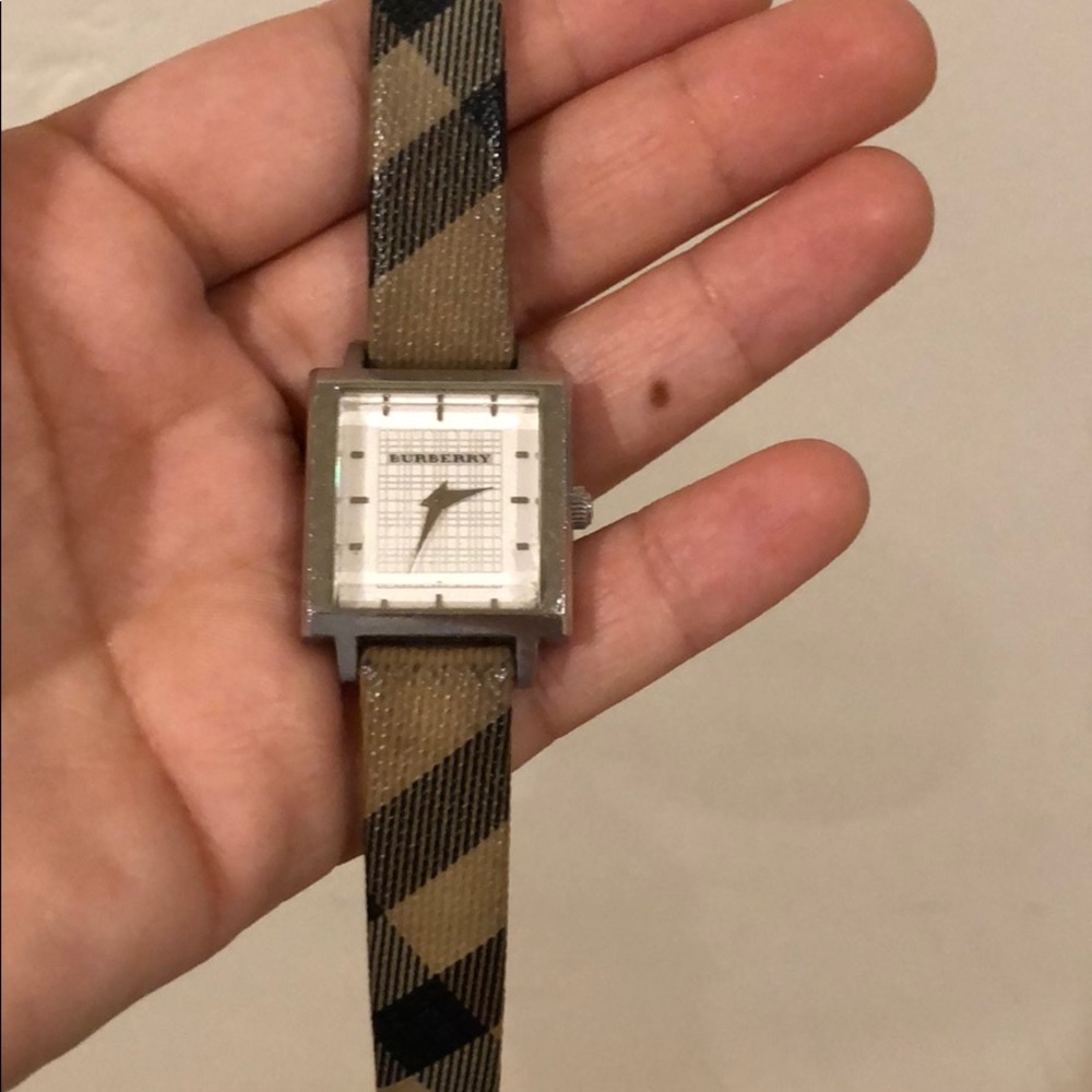 Burberry Watch - Picture 2 of 6